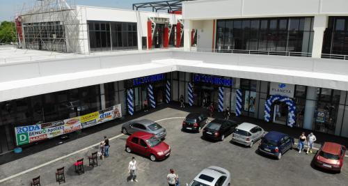 Shopping center Mladenovac